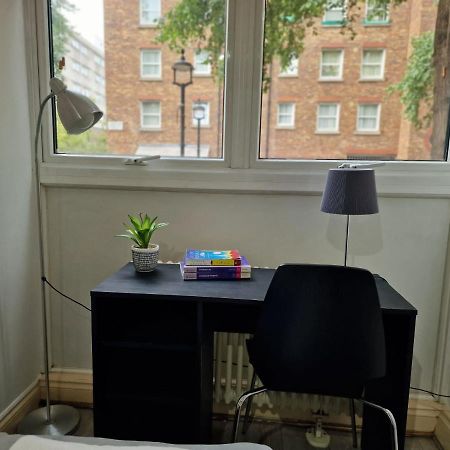 2 Bedrooms Flat In Great Location! London Bagian luar foto