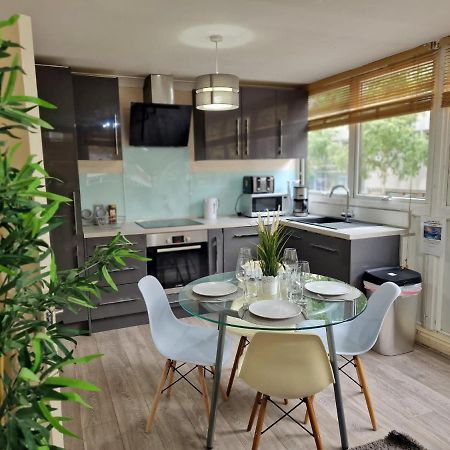 2 Bedrooms Flat In Great Location! London Bagian luar foto